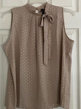 Luna Rae sleeveless Taupe Tie-Neck Blouse with Gold Dot Accents Size L